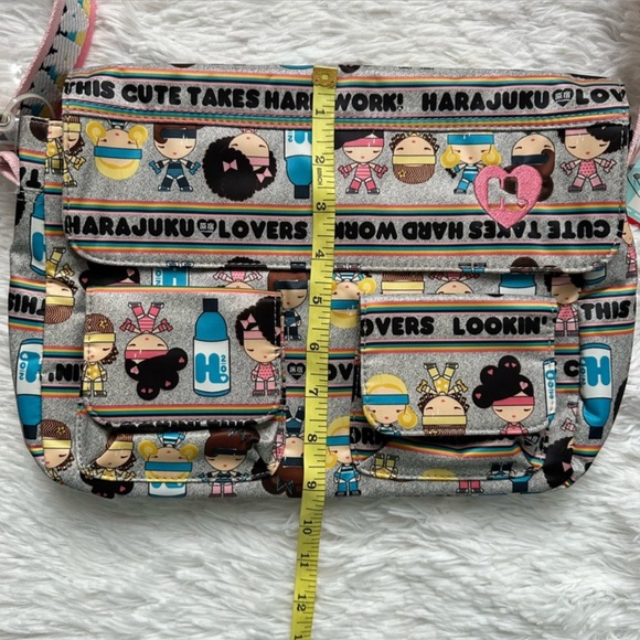 NWT Harajuku Lovers “Fitness Girls” Crossbody Bag - Picture 8 of 10